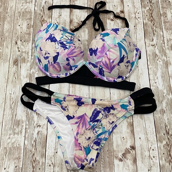 Victoria’s Secret Banded Hottie Halter Top 34DD - Picture 9 of 14